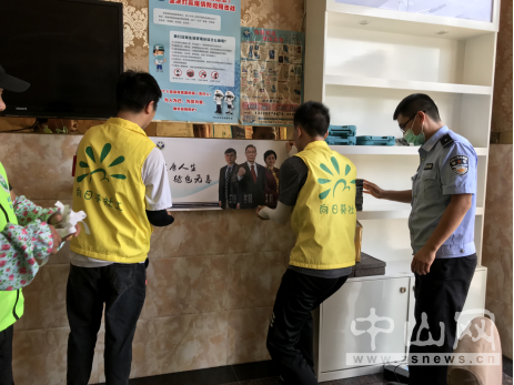 阜沙鎮(zhèn)禁毒信息〔2020〕第121期--阜沙禁毒宣傳進(jìn)場(chǎng)所，鞏牢全民“防毒墻”（2020.8.16）