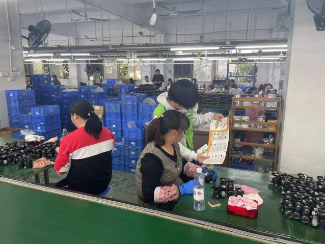 三鄉(xiāng)鎮(zhèn)開展“加強(qiáng)禁毒宣傳， 共創(chuàng)無毒企業(yè)”活動(dòng)照片2.jpg