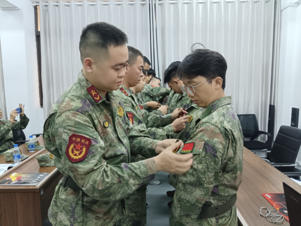 中山市南區(qū)街道等鎮(zhèn)街開展2026年基干民兵入隊(duì)訓(xùn)練